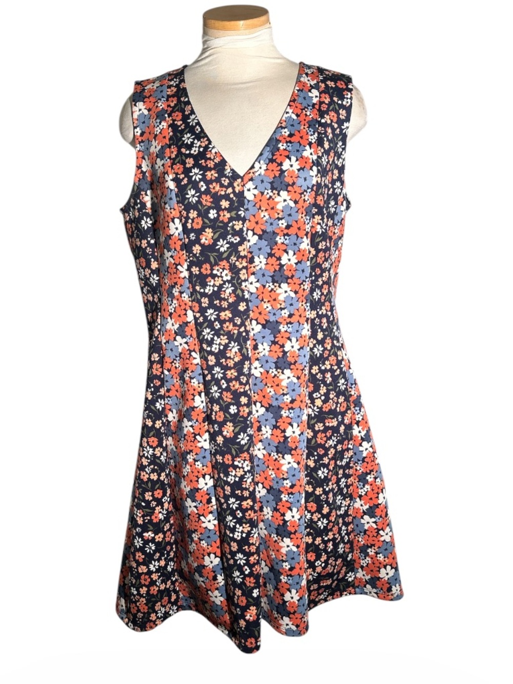 Michael Kors Mixed  Floral V-Neck Scuba  Mini Dress  Size Large